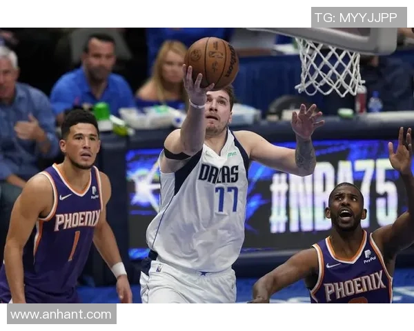 太阳队客场击败独行侠队，实力备受称赞